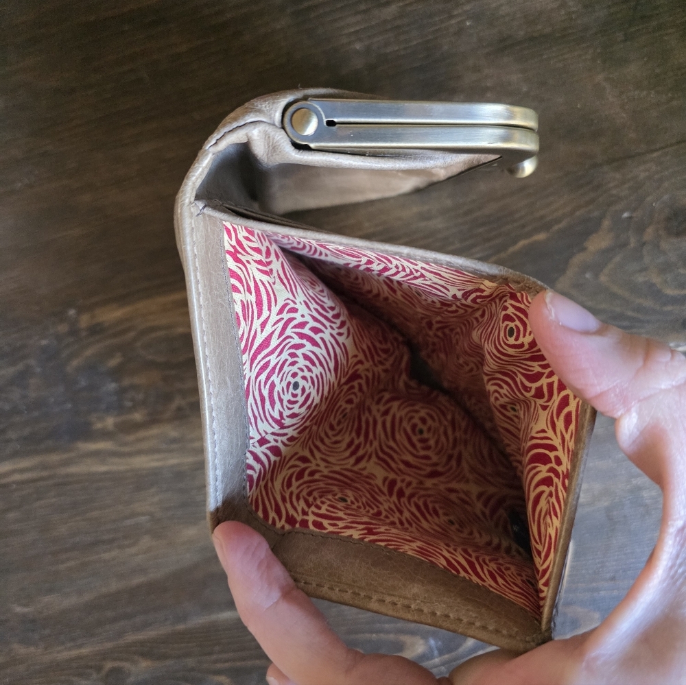 HOBO Wallet - Picture 4 of 6